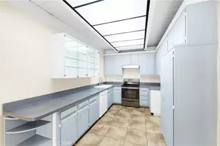 10126 Reseda Blvd, Northridge, CA 91324 - Photo 14