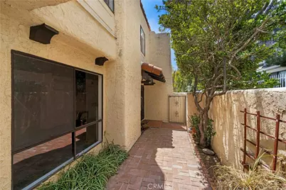 10126 Reseda Boulevard #121, Northridge, CA 91324 - Photo 4