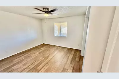 16026 K St, Mojave, CA 93501 - Photo 6