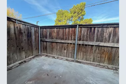 16595 Upland #E, Fontana, CA 92335 - Photo 8