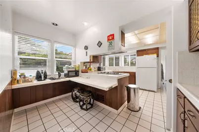 2917 W Hellman Avenue, Alhambra, CA 91803 - Photo 6