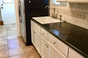 231 231-1/2 E Dexter St, Covina, CA 91723 - Photo 26