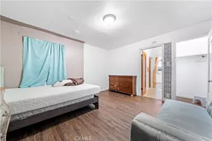 266 N Wilson Ave, Pasadena, CA 91106 - Photo 22