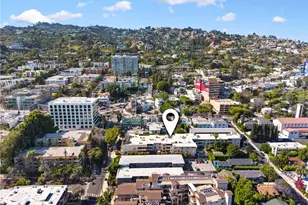 1010 Palm Ave, West Hollywood, CA 90069 - Photo 30