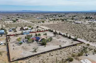 11126 Arena Rd, Pinon Hills, CA 92372 - Photo 20