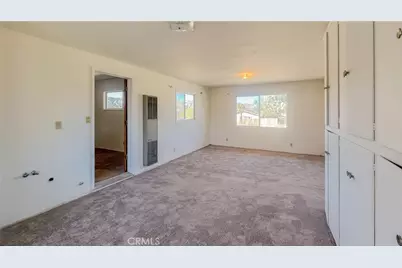 7411 Joshua Ln, Yucca Valley, CA 92284 - Photo 18