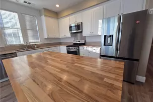 20329 Red Poppy, Riverside, CA 92508 - Photo 8