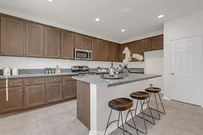 4352 Monarch Drive, Fontana, CA 92336 - Photo 6