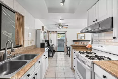 3221 Vineland #8, Baldwin Park, CA 91706 - Photo 10