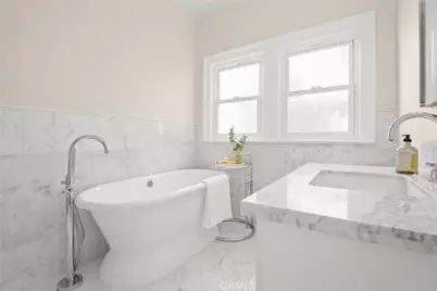 324 S Kingsley, Los Angeles, CA 90020 - Photo 10