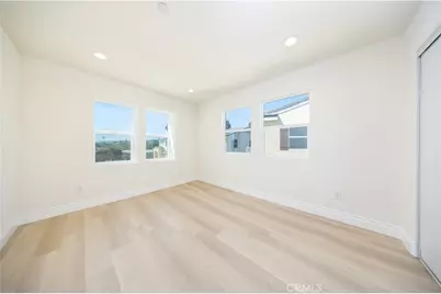 737 Lewis Street, Pomona, CA 91768 - Photo 22