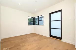 822 S Plymouth, Los Angeles, CA 90005 - Photo 18