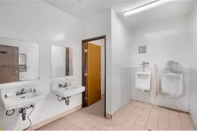 313 S Raymond Avenue, Alhambra, CA 91803 - Photo 18