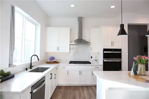 147 Culture, Irvine, CA 92618 - Photo 18