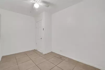 902 S Hope Avenue, Ontario, CA 91761 - Photo 22