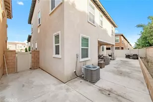 6043 Rosewood Way, Eastvale, CA 92880 - Photo 28