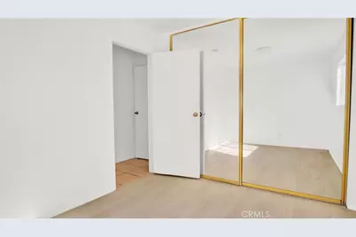 8024 Crockett, Los Angeles, CA 90001 - Photo 20