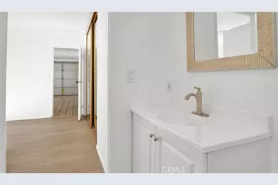 8024 Crockett, Los Angeles, CA 90001 - Photo 26