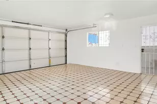 8024 Crockett, Los Angeles, CA 90001 - Photo 6