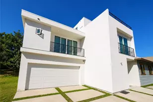 5336 Lemon Grove, Los Angeles, CA 90038 - Photo 1
