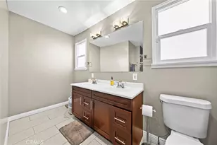 9406 S Harvard Blvd, Los Angeles, CA 90047 - Photo 30