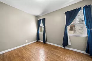 9406 S Harvard Blvd, Los Angeles, CA 90047 - Photo 20