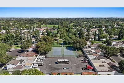 304 Los Verdes Ct, Modesto, CA 95354 - Photo 46