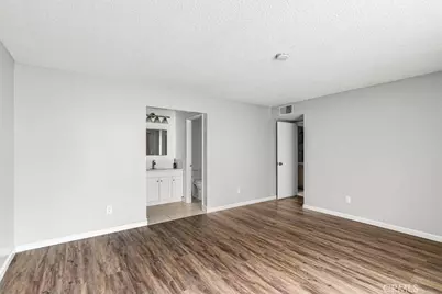 304 Los Verdes Ct, Modesto, CA 95354 - Photo 24