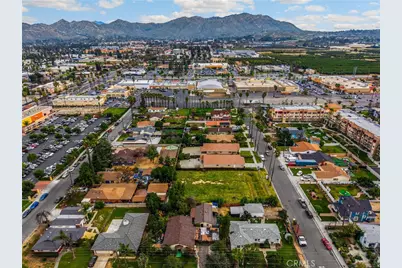 1879 10th, Riverside, CA 92507 - Photo 32