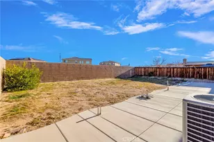 15127 Bandera, Victorville, CA 92394 - Photo 46