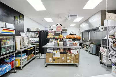 989 S Glendora Avenue #39, West Covina, CA 91790 - Photo 6