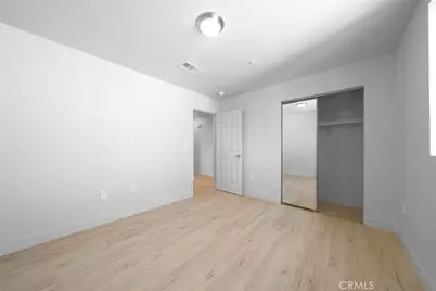 236 W 84th, Los Angeles, CA 90003 - Photo 18