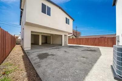 236 W 84th, Los Angeles, CA 90003 - Photo 8