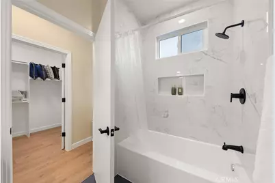 1081 Loma Avenue, Long Beach, CA 90804 - Photo 24