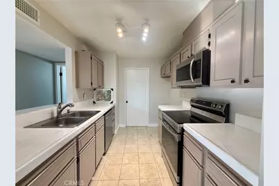 13096 Le Parc #92, Chino Hills, CA 91709 - Photo 8