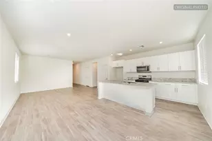 1781 Iris Cir, San Jacinto, CA 92583 - Photo 4