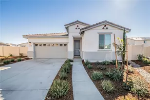 1781 Iris Cir, San Jacinto, CA 92583 - Photo 2