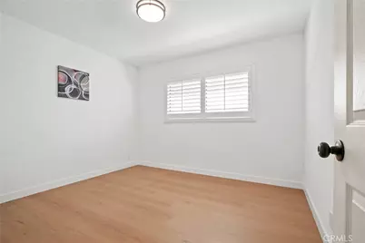 2690 Senasac, Long Beach, CA 90815 - Photo 8