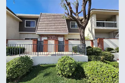 10201 Mason Avenue #34, Chatsworth, CA 91311 - Photo 2