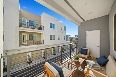 163 Baluster, Irvine, CA 92618 - Photo 14