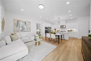 163 Baluster, Irvine, CA 92618 - Photo 2