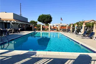 19251 Brookhurst, Huntington Beach, CA 92646 - Photo 40