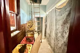 860 W 54th, Los Angeles, CA 90037 - Photo 8