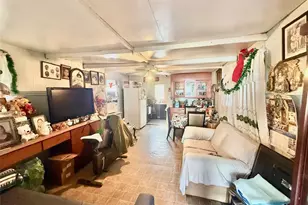 860 W 54th, Los Angeles, CA 90037 - Photo 12