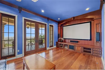 328 N Terrace View Drive, Monrovia, CA 91016 - Photo 42