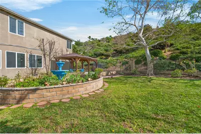 29062 Garnet Canyon, Saugus, CA 91390 - Photo 52