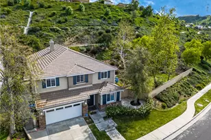 29062 Garnet Canyon, Saugus, CA 91390 - Photo 4