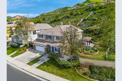 29062 Garnet Canyon, Saugus, CA 91390 - Photo 1