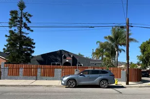 11393 Azahar, Ventura, CA 93004 - Photo 2