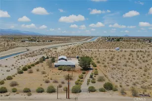 13384 Sheep Creek Rd, Phelan, CA 92371 - Photo 6
